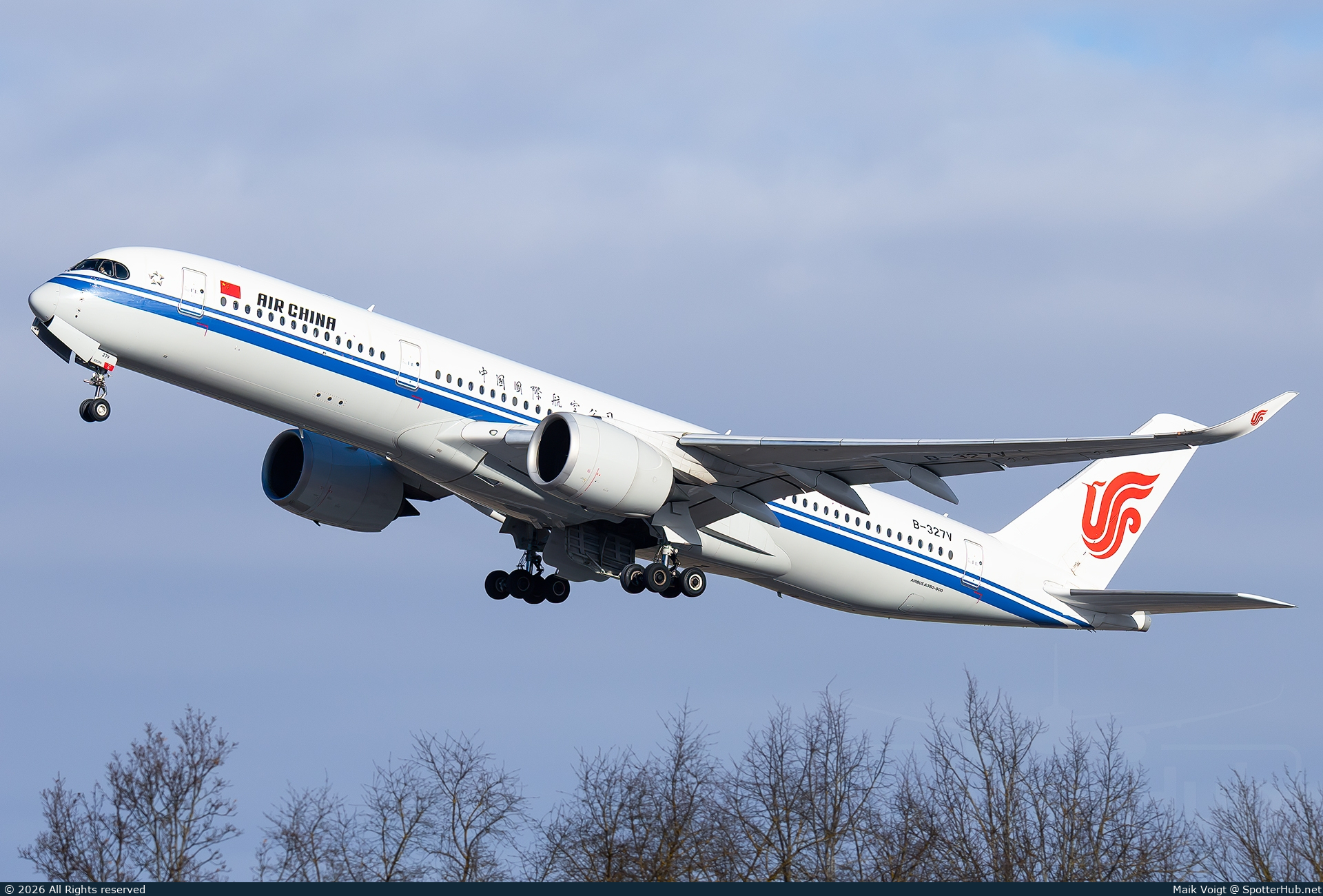 Photo of B-327V - Airbus A350-941 operated by Air China