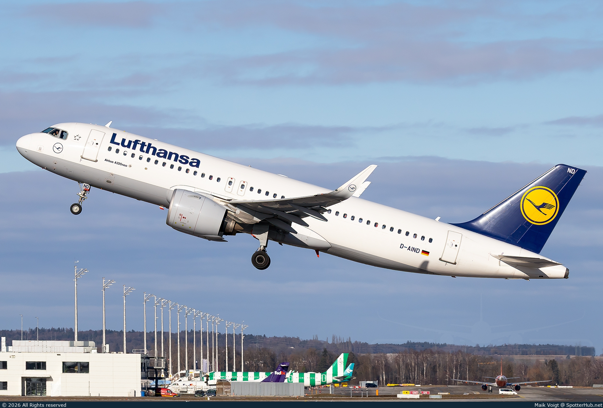 Photo of D-AIND - Airbus A320-271N operated by Lufthansa