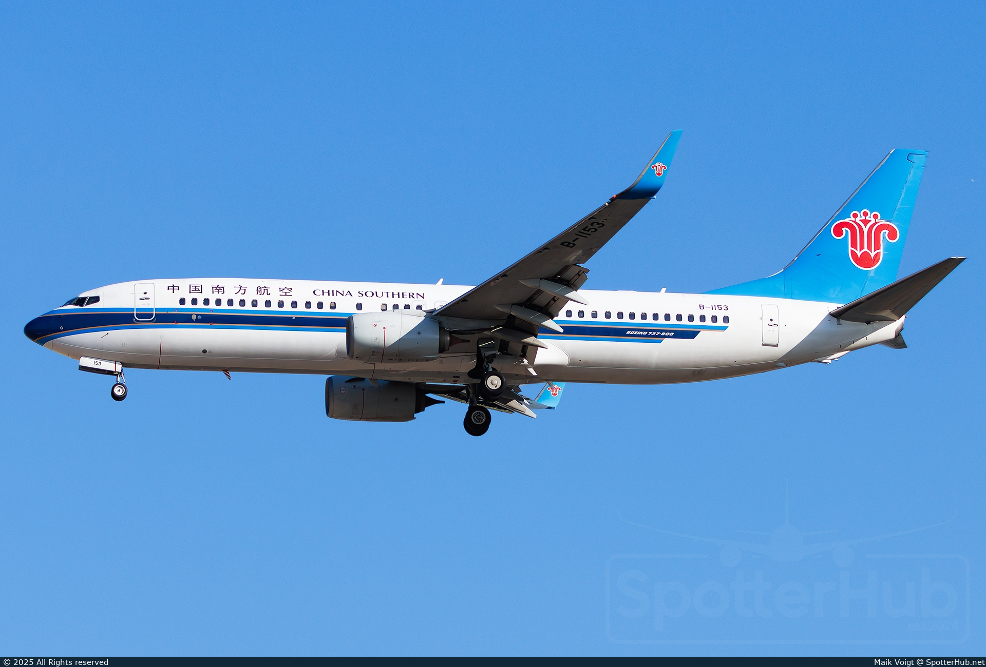 Photo of B-1153 - Boeing 737-81B operated by China Southern Airlines