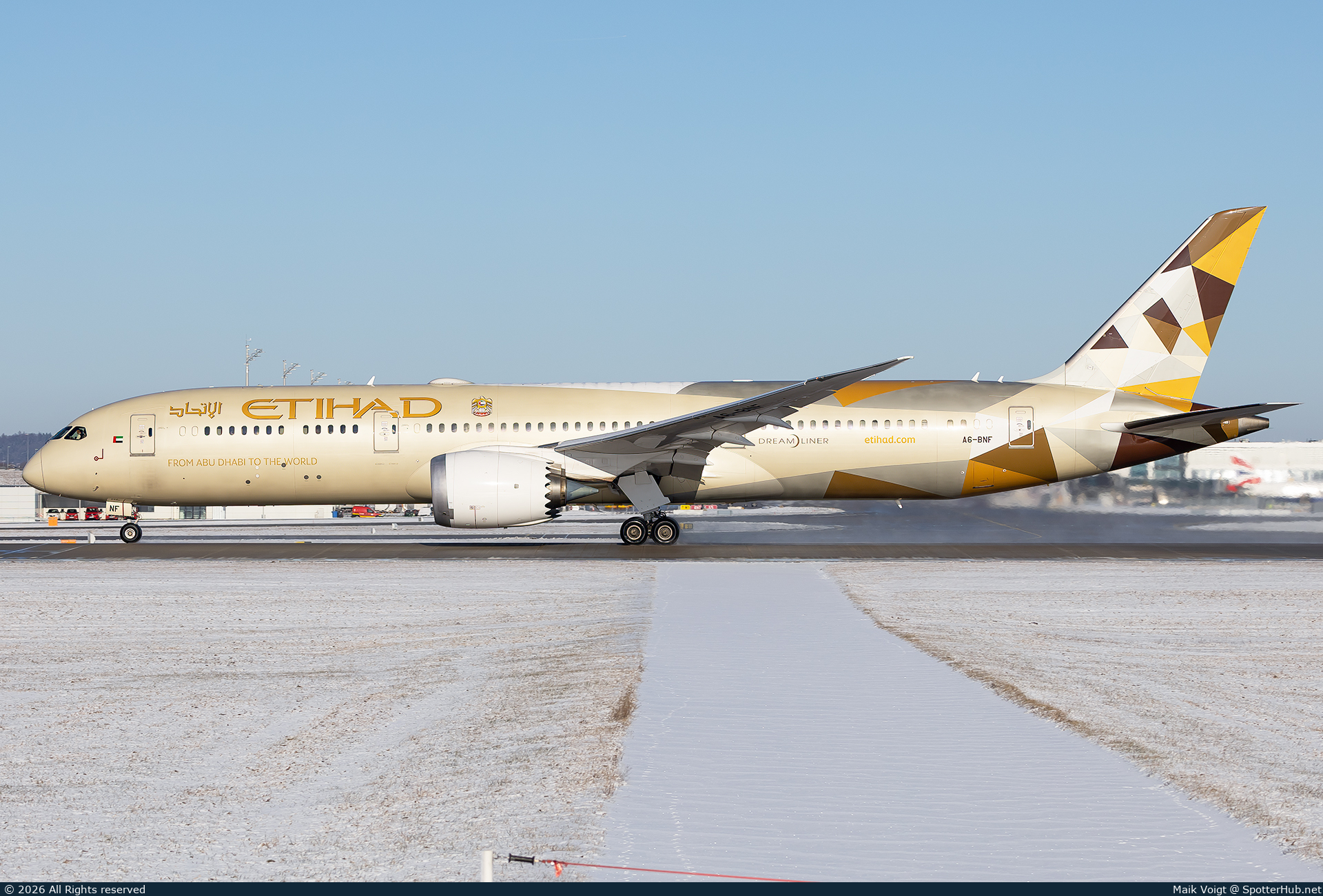 Photo of A6-BNF - Boeing 787-9 Dreamliner operated by Etihad Airways