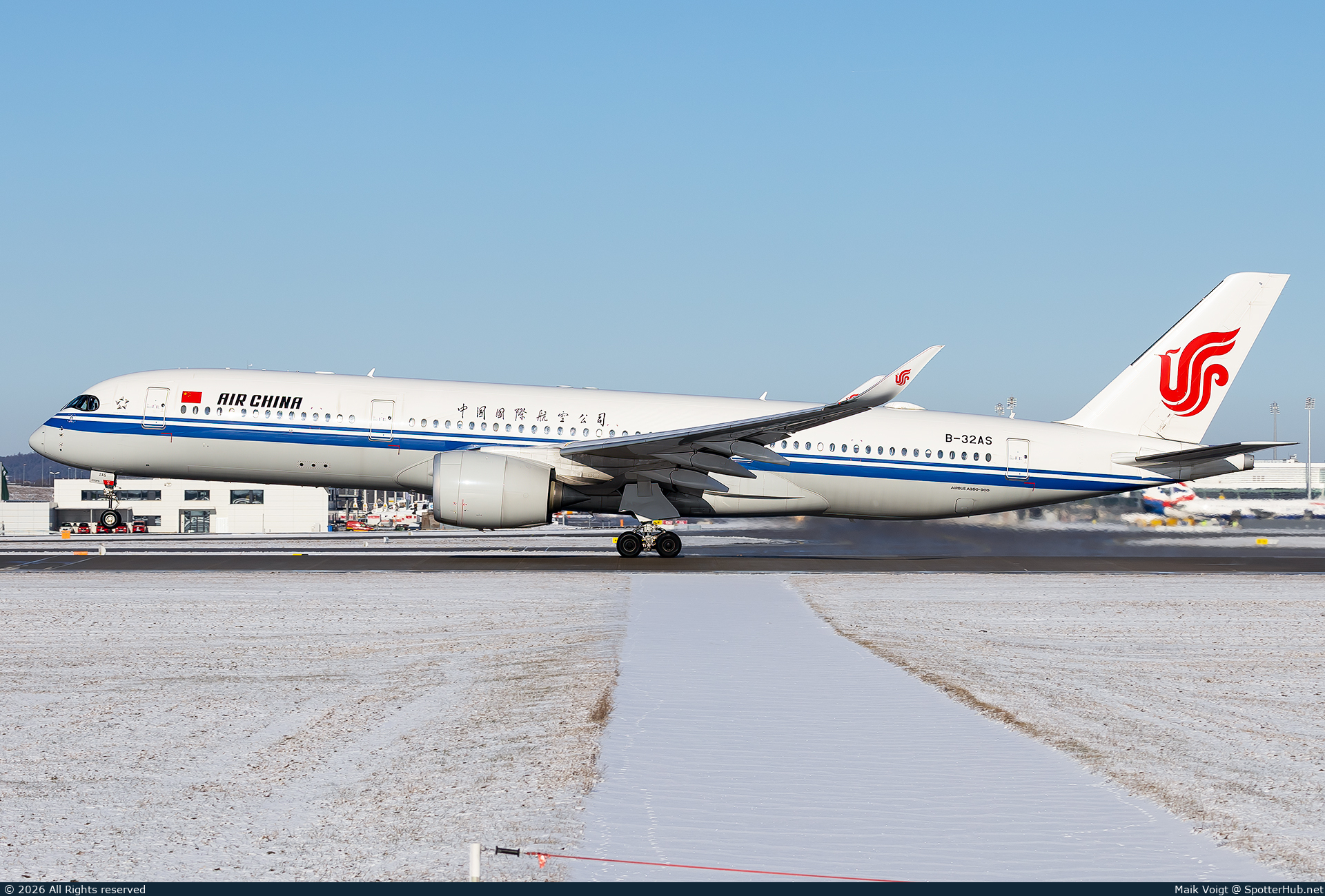 Photo of B-32AS - Airbus A350-941 operated by Air China
