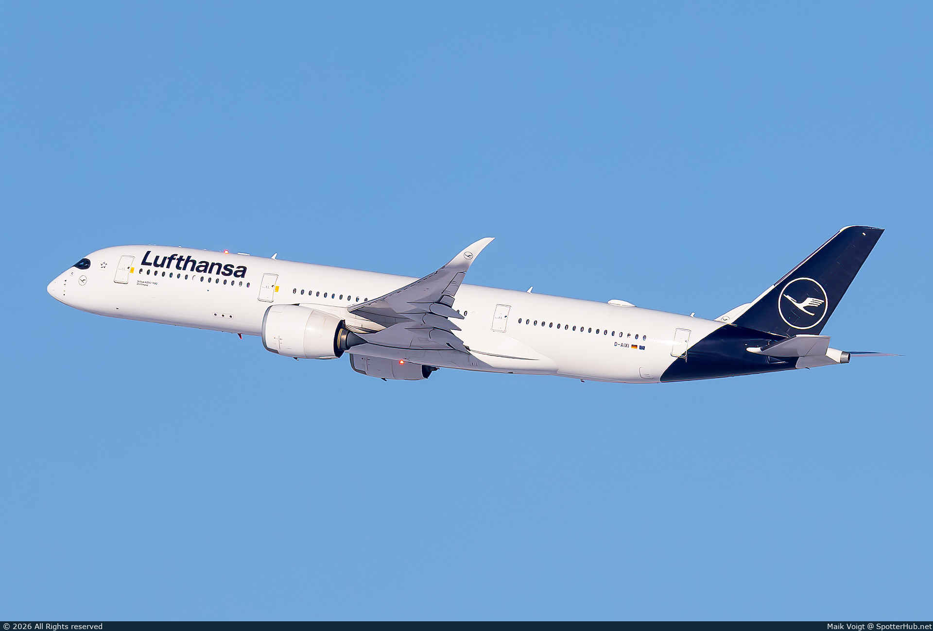 Photo of D-AIXI - Airbus A350-941 operated by Lufthansa