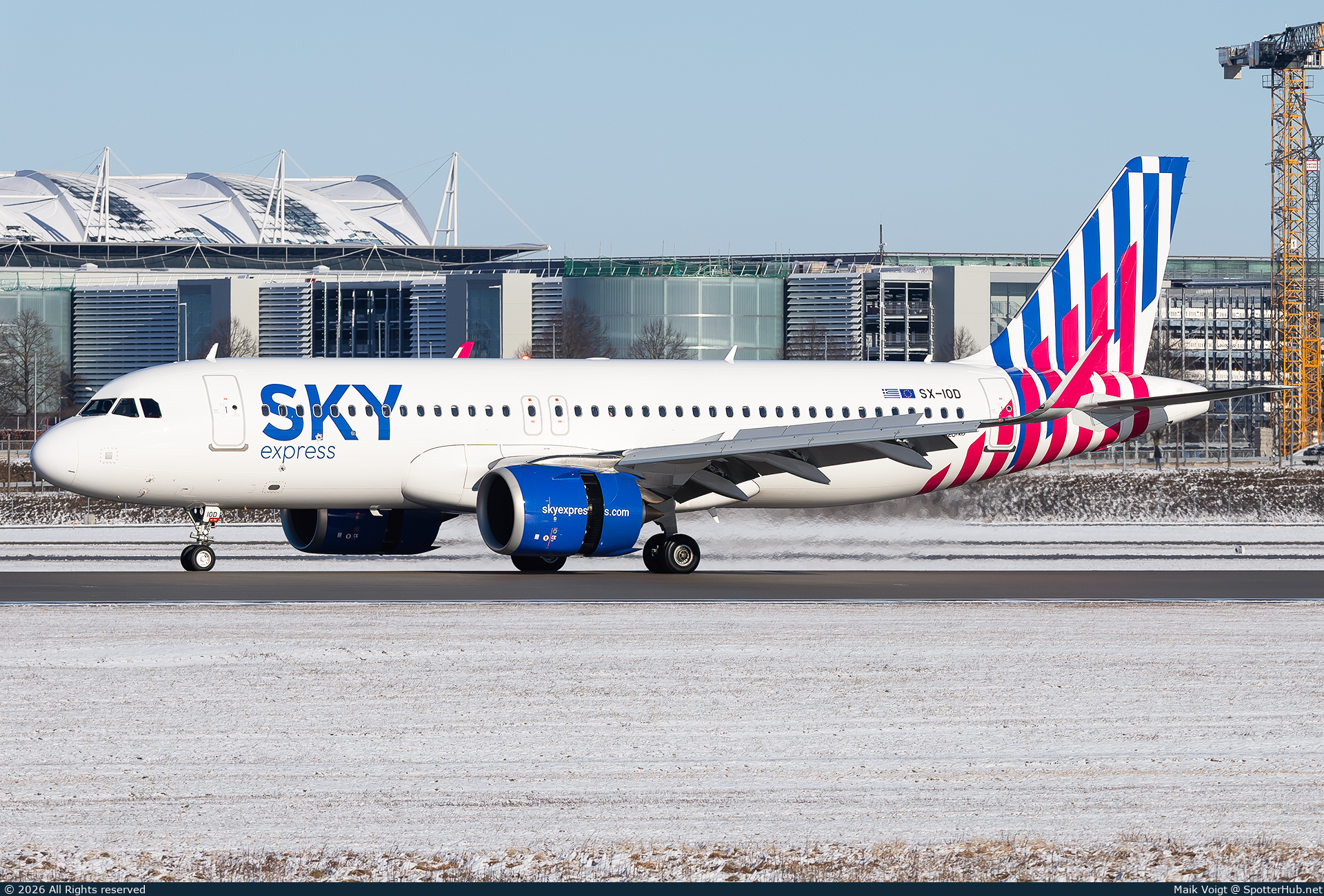 Photo of SX-IOD - Airbus A320-251N operated by Sky Express
