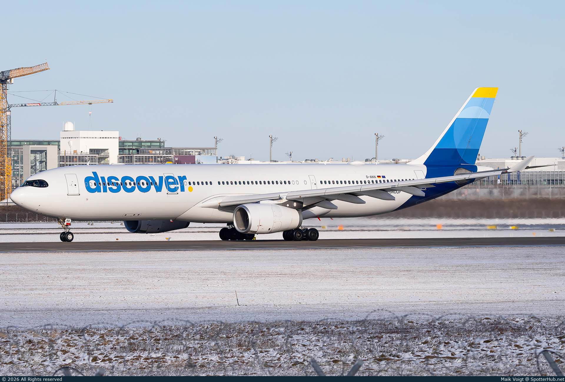 Photo of D-AIKK - Airbus A330-343 operated by Discover Airlines