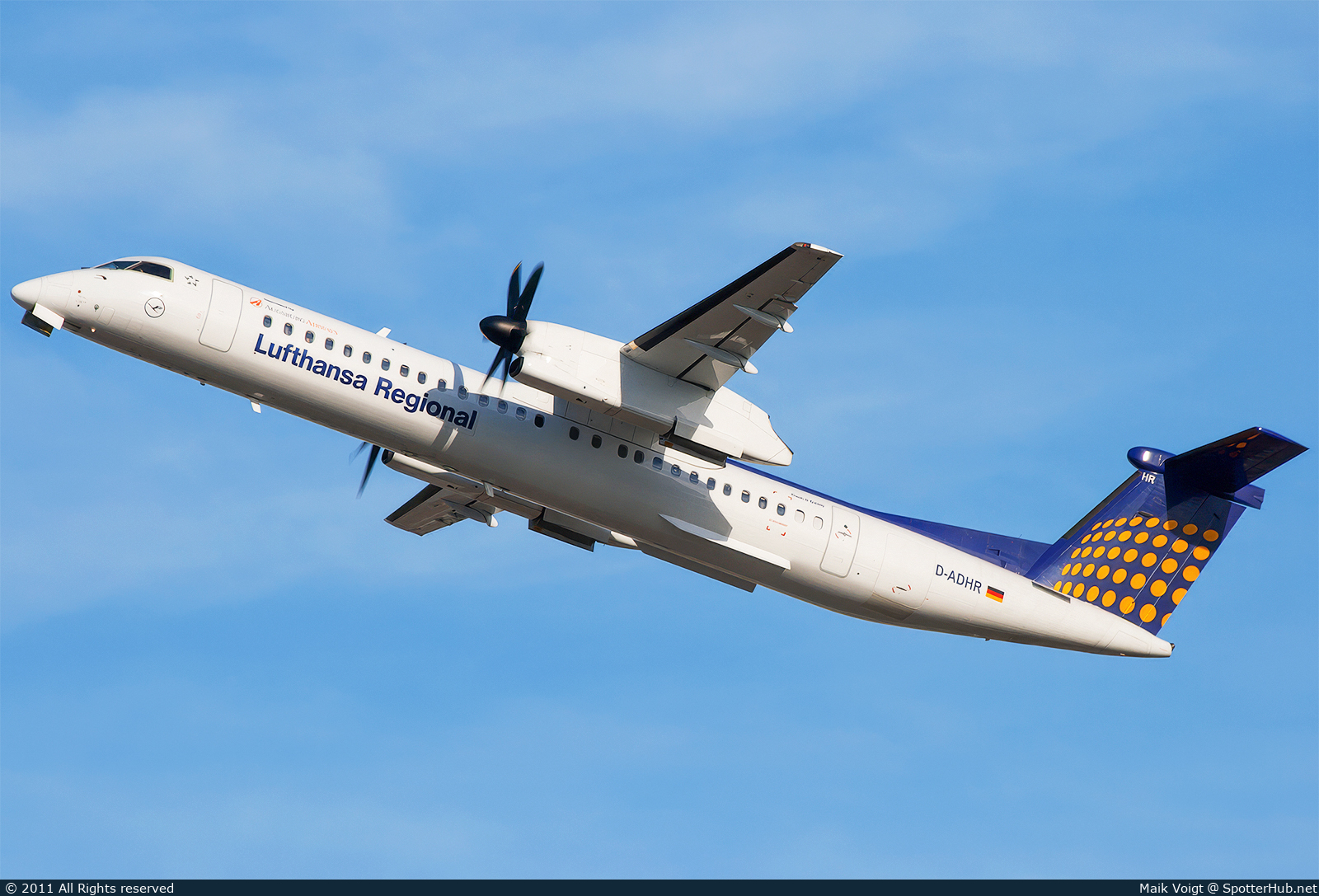 Photo of D-ADHR - Bombardier DHC-8-402 Dash 8 Q400 operated by Lufthansa Regional (opb Augsburg Airways)