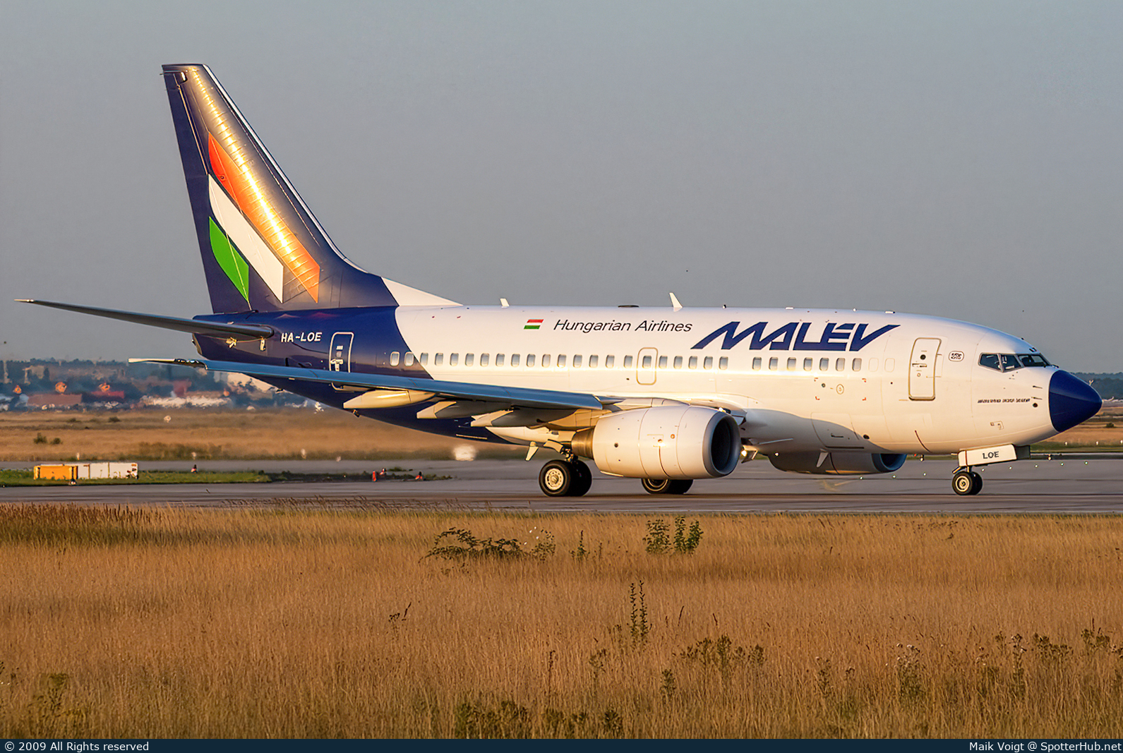 Photo of HA-LOE - Boeing 737-6Q8 operated by Malév Hungarian Airlines