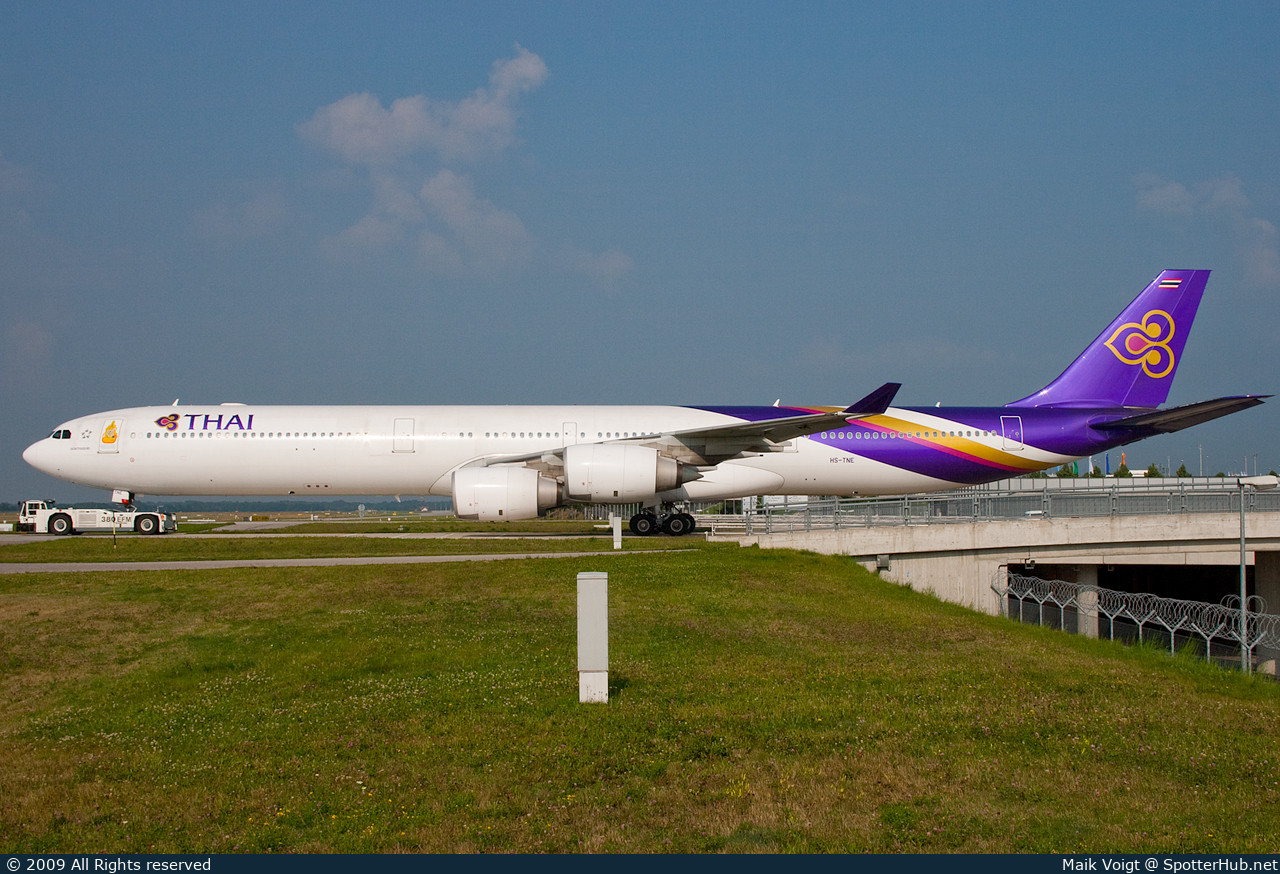 Photo of HS-TNE - Airbus A340-642 operated by Thai Airways International