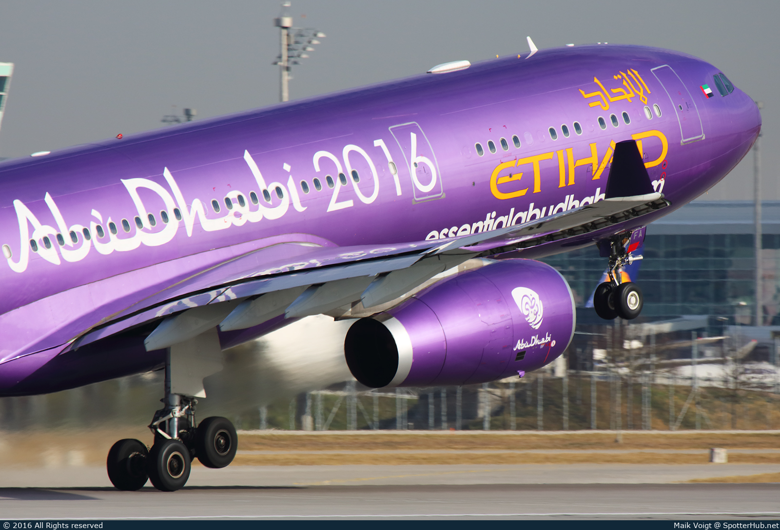 Photo of A6-AFA - Airbus A330-343 operated by Etihad Airways