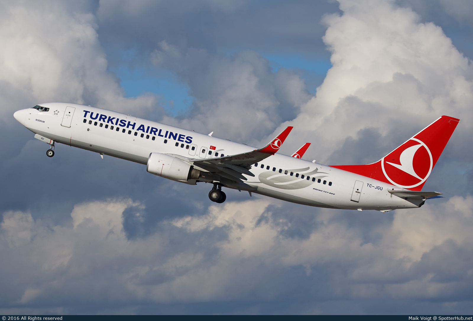 Photo of TC-JGU - Boeing 737-8F2 operated by Turkish Airlines