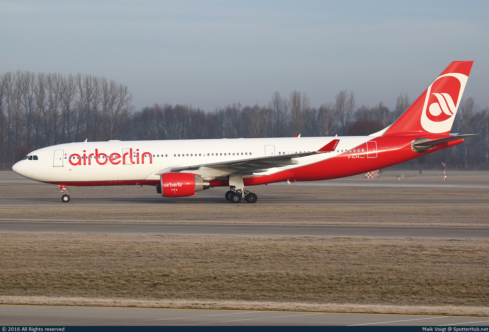 Photo of D-ALPA - Airbus A330-223 operated by Air Berlin