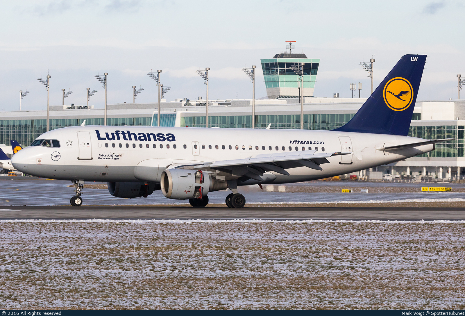 Photo of D-AILW - Airbus A319-114 operated by Lufthansa