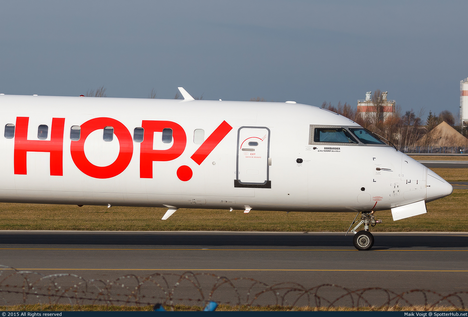 Photo of F-HMLM - Bombardier CRJ-1000EL operated by Air France HOP