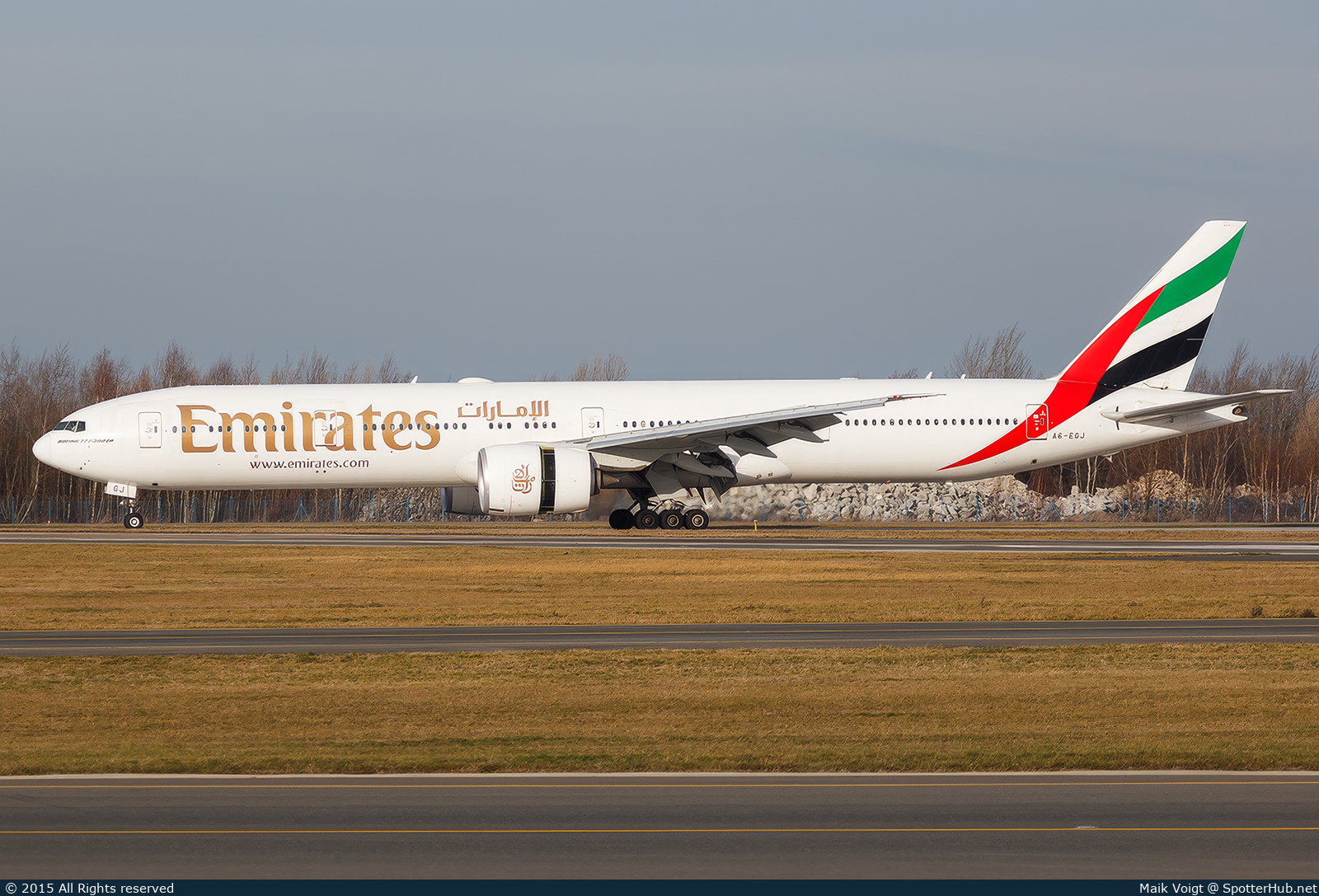 Photo of A6-EGJ - Boeing 777-31H(ER) operated by Emirates