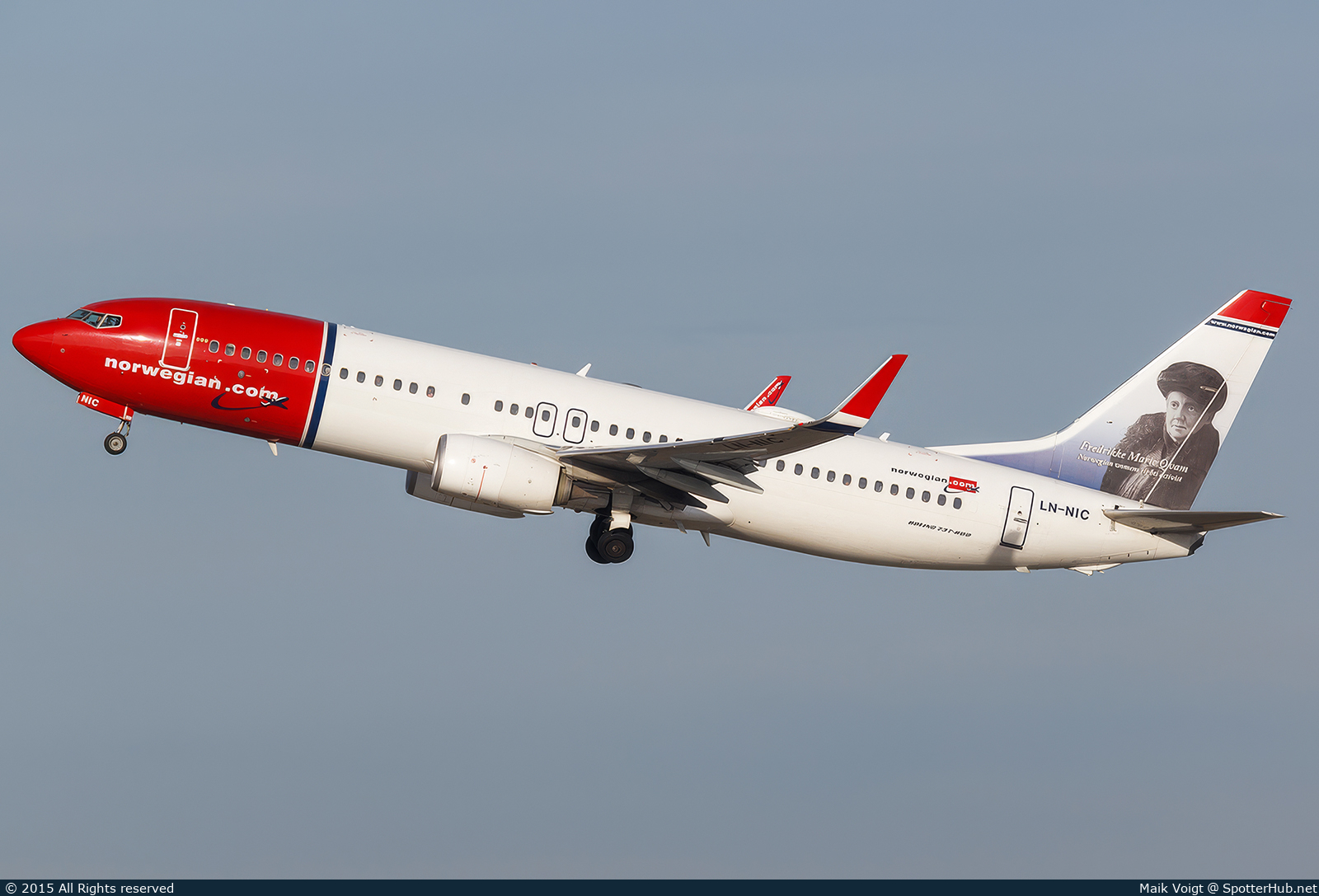 Photo of LN-NIC - Boeing 737-8JP operated by Norwegian Air Shuttle