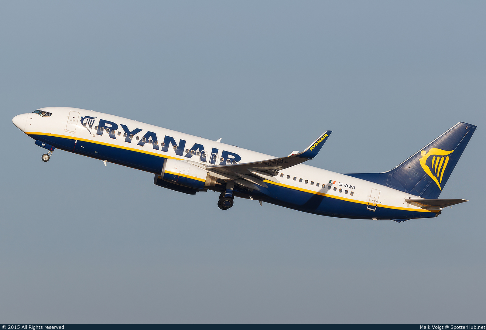 Photo of EI-DWD - Boeing 737-8AS operated by Ryanair
