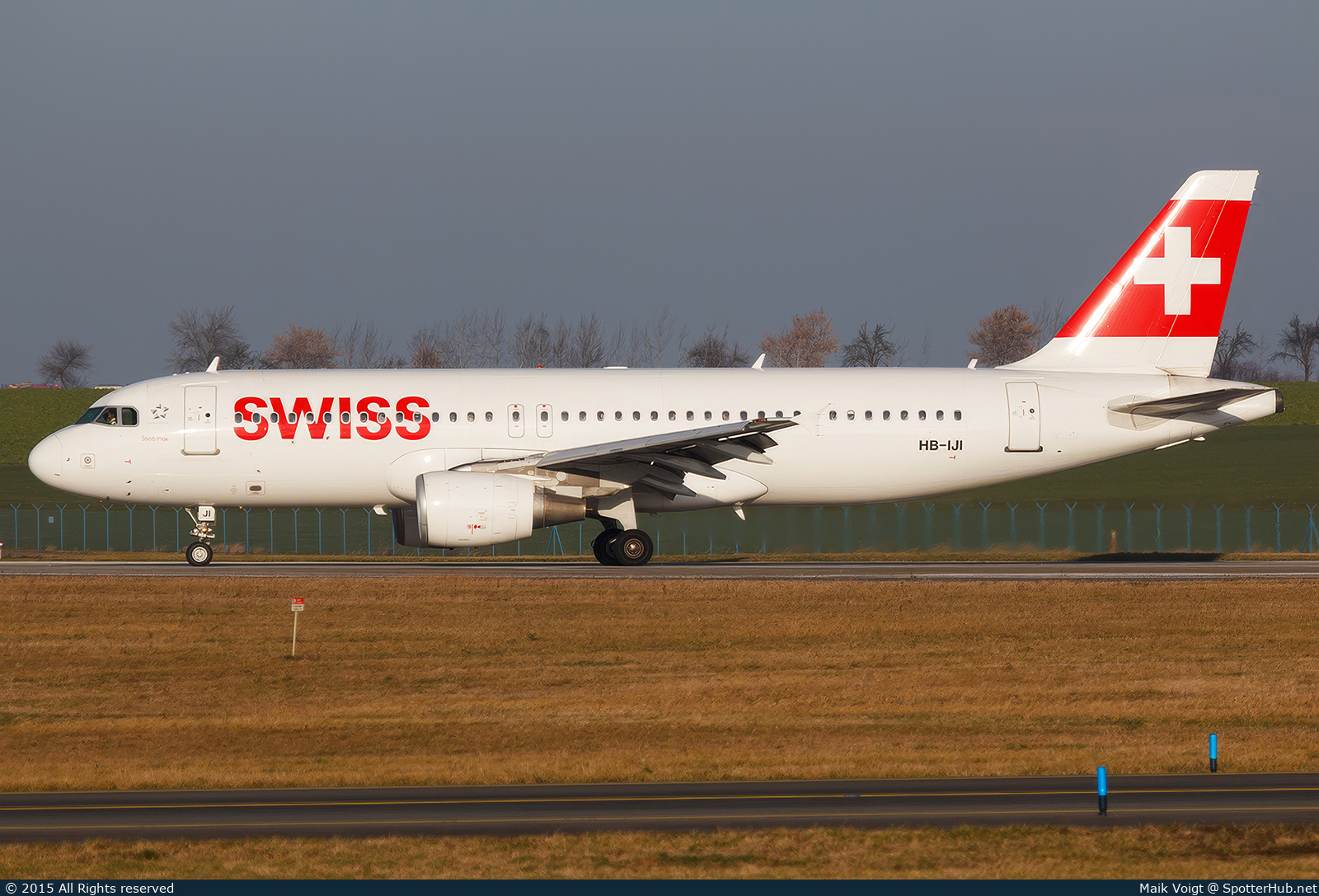 Photo of HB-IJI - Airbus A320-214 operated by Swiss International Air Lines
