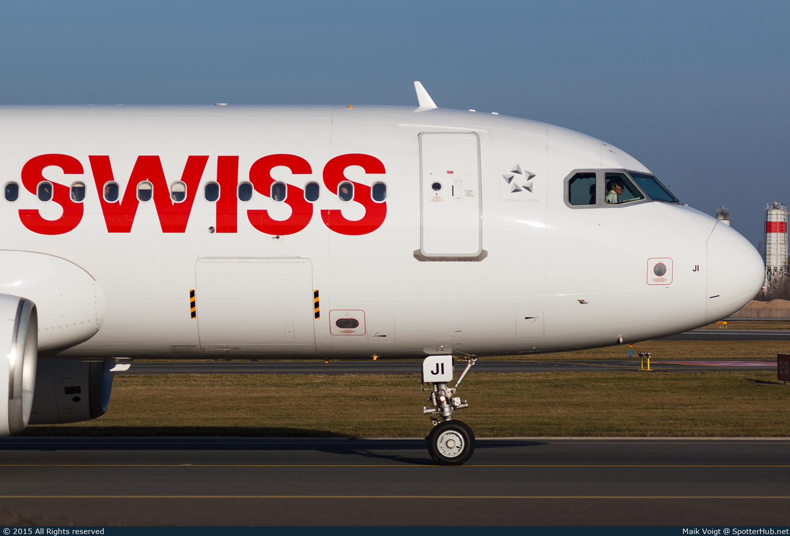 Photo of HB-IJI - Airbus A320-214 operated by Swiss International Air Lines