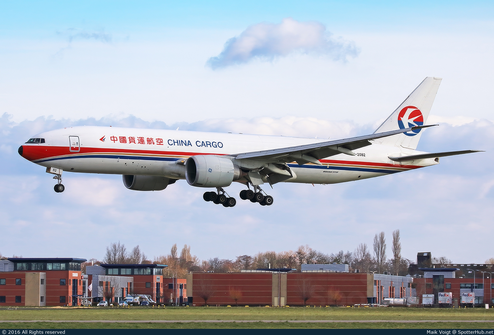 Photo of B-2082 - Boeing 777-F6N operated by China Cargo Airlines