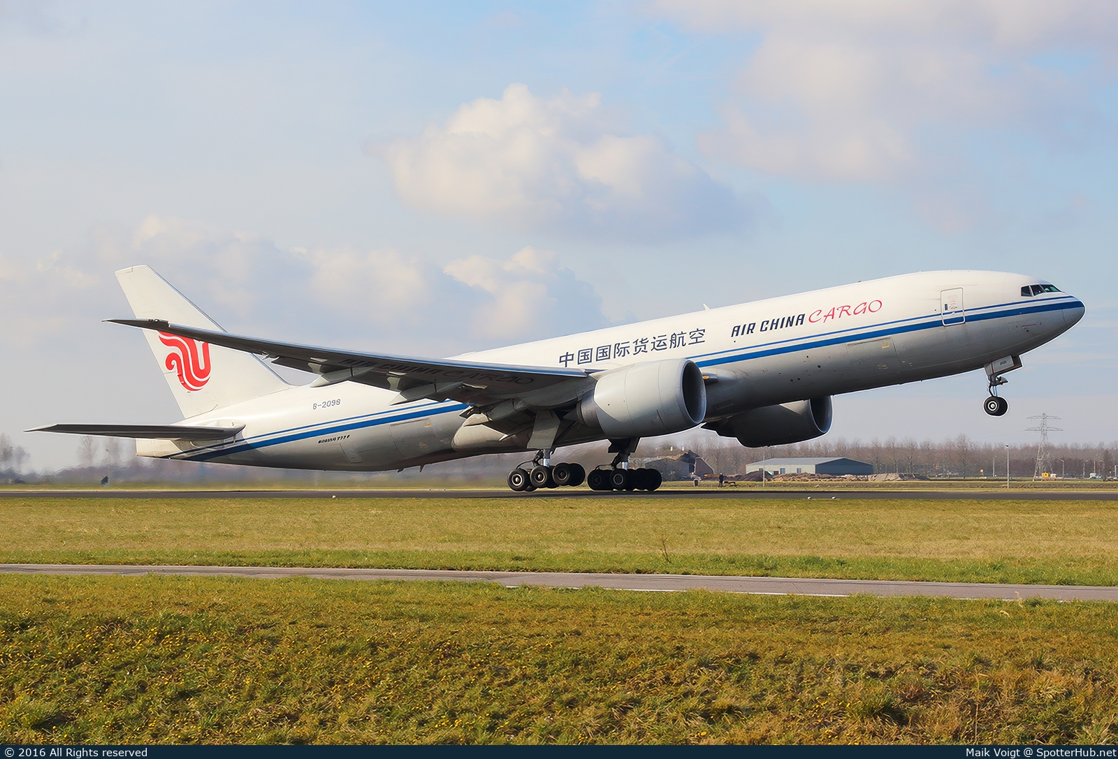 Photo of B-2098 - Boeing 777-FFT operated by Air China Cargo