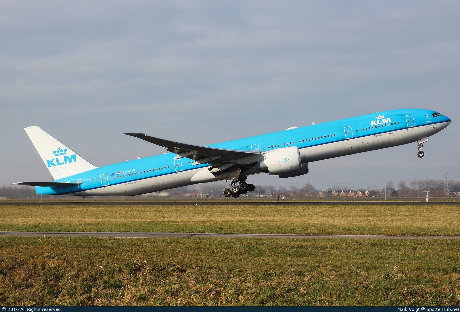 Photo of PH-BVF - Boeing 777-306(ER) operated by KLM Royal Dutch Airlines
