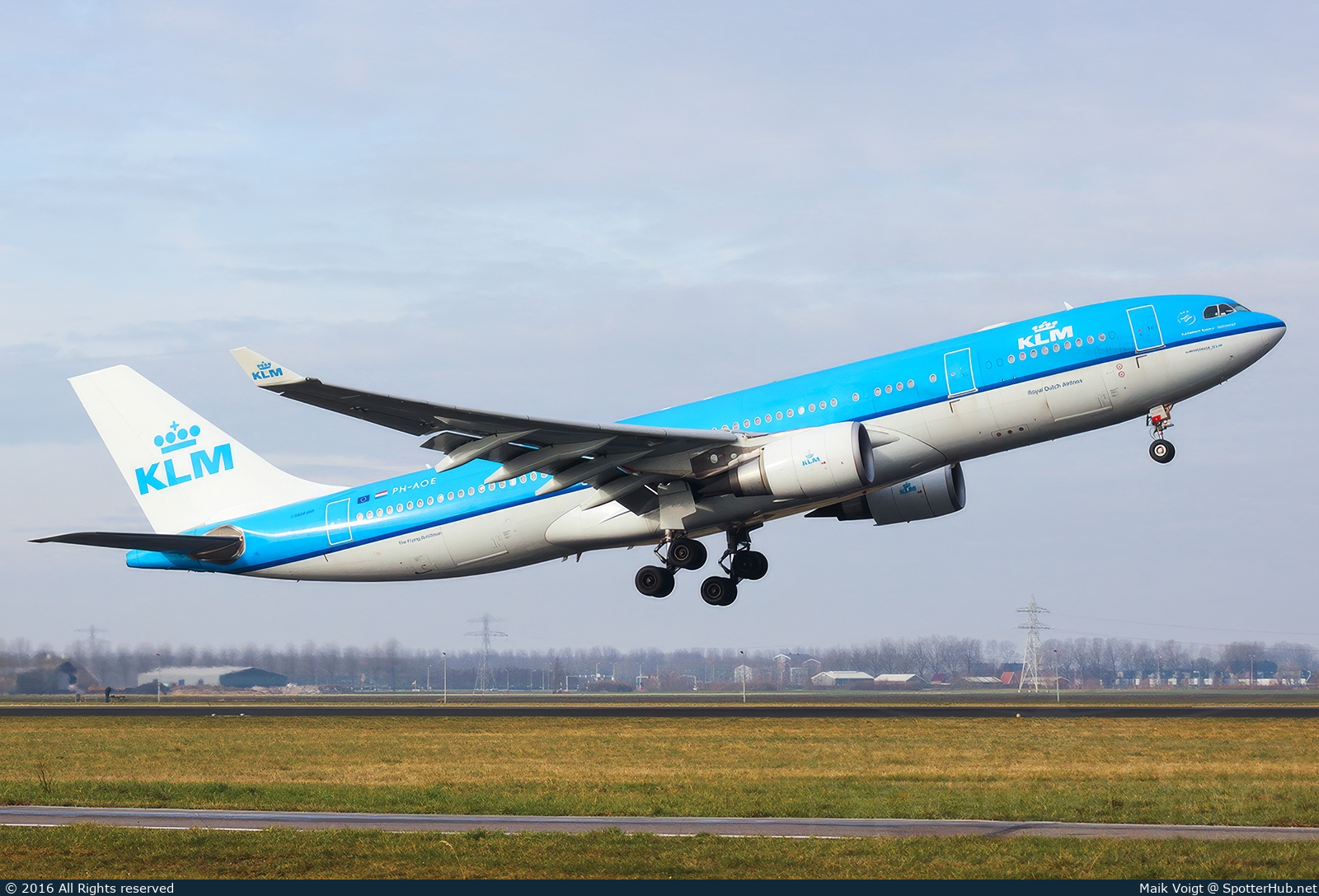 Photo of PH-AOE - Airbus A330-203 operated by KLM Royal Dutch Airlines