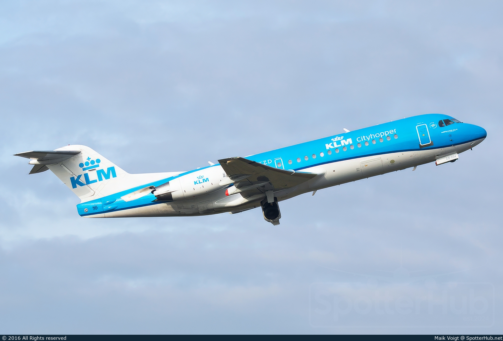 Photo of PH-KZD - Fokker 70 operated by KLM Cityhopper
