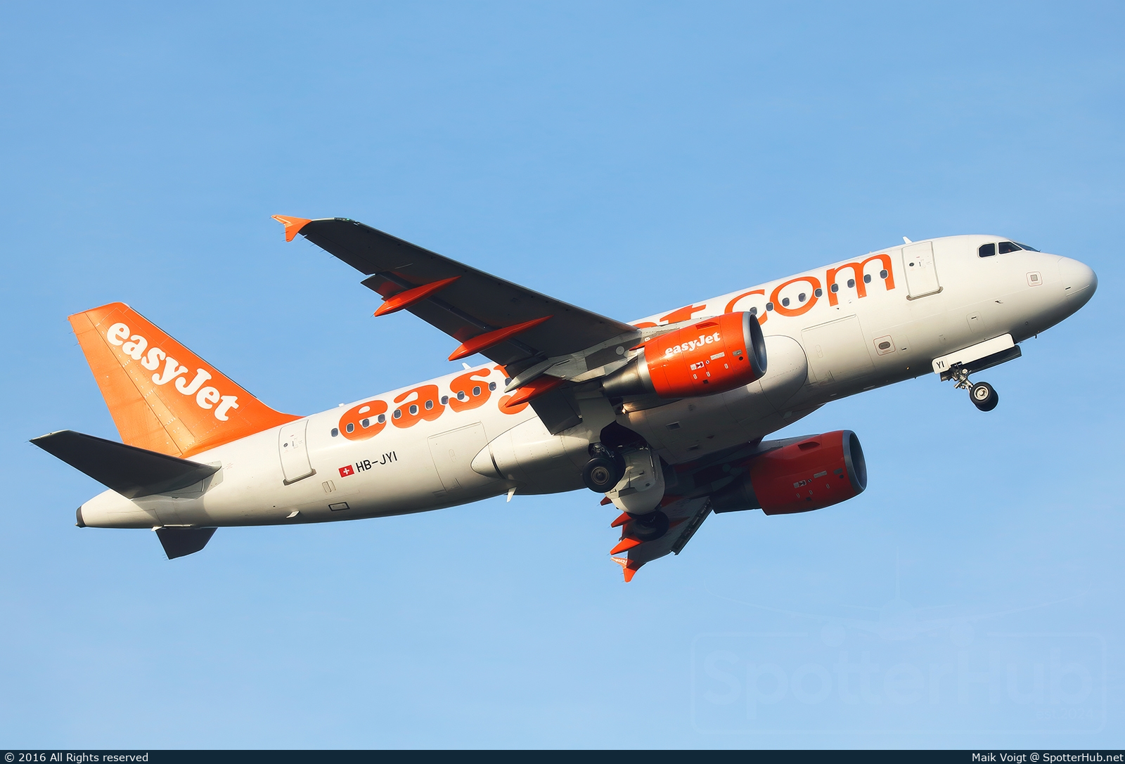 Photo of HB-JYI - Airbus A319-111 operated by easyJet Switzerland
