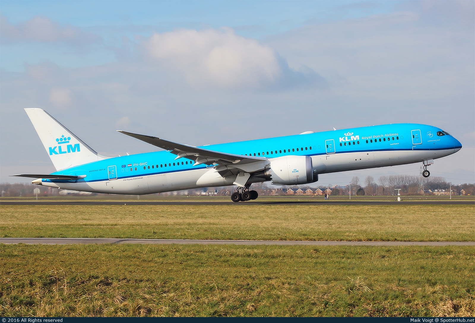 Photo of PH-BHC - Boeing 787-9 Dreamliner operated by KLM Royal Dutch Airlines