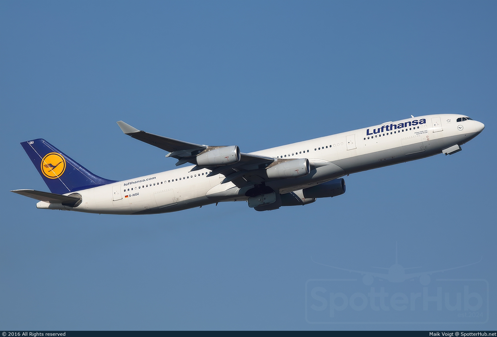 Photo of D-AIGU - Airbus A340-313 operated by Lufthansa