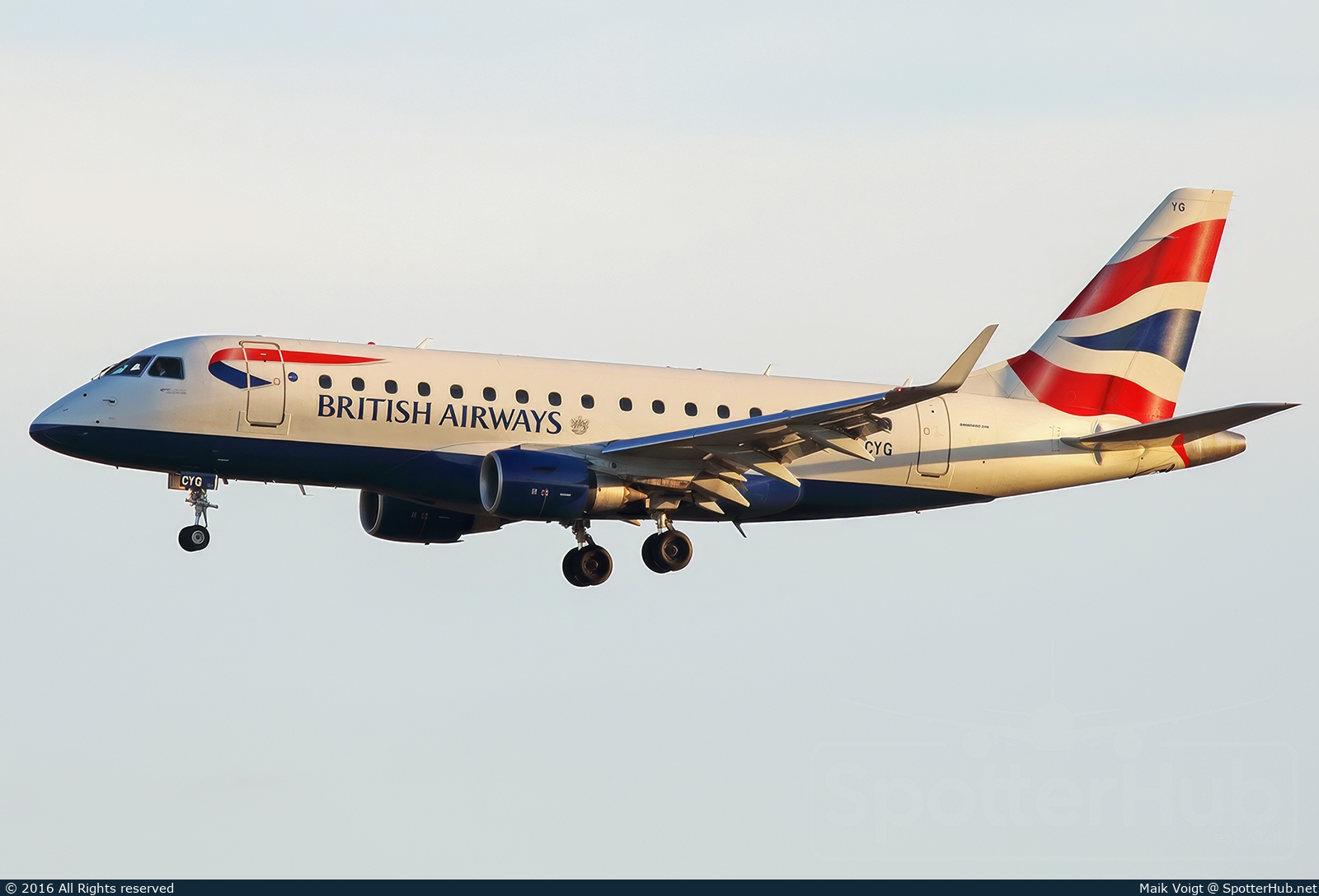 Photo of G-LCYG - Embraer ERJ-170STD operated by BA CityFlyer