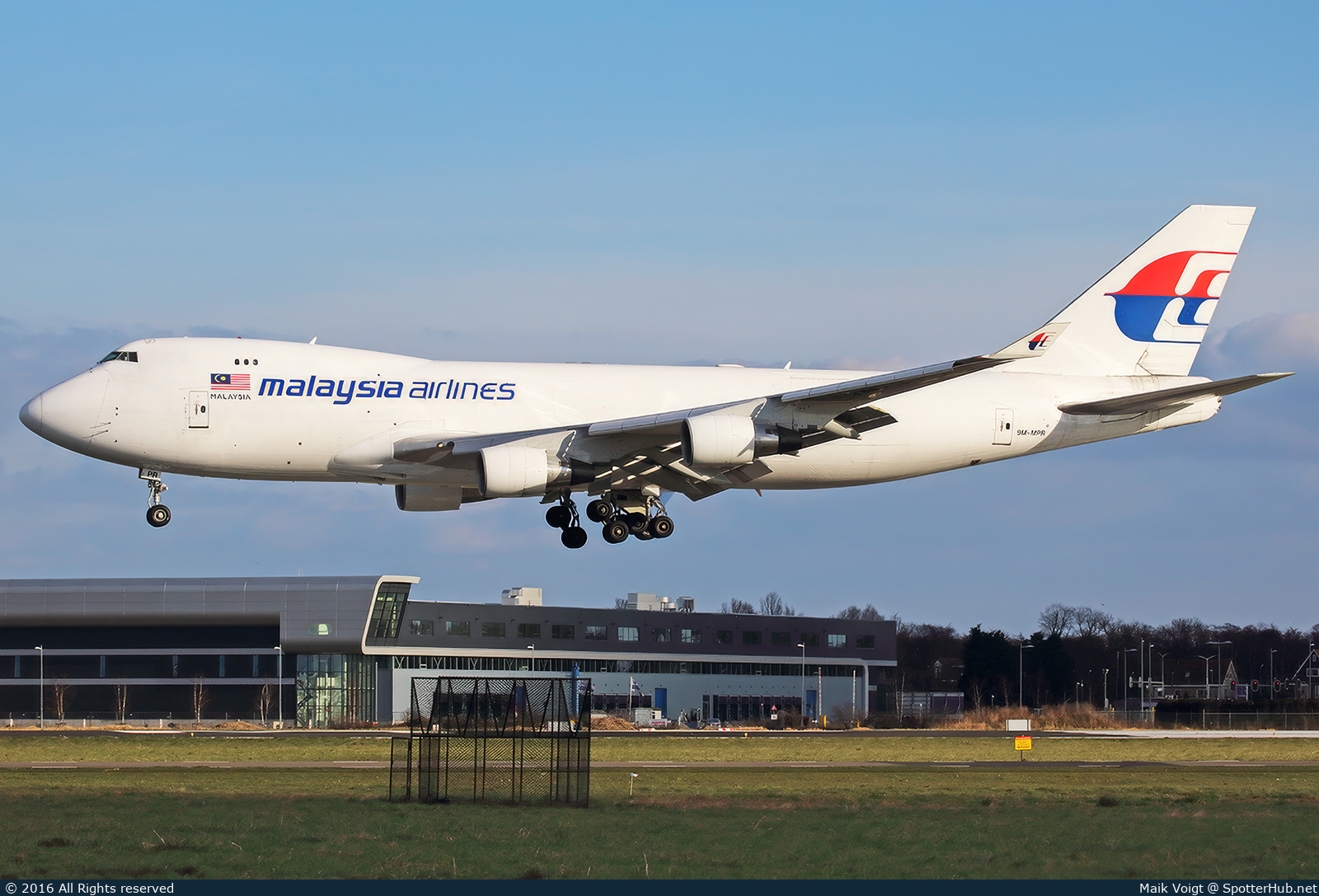 Photo of 9M-MPR - Boeing 747-4H6F operated by MASkargo