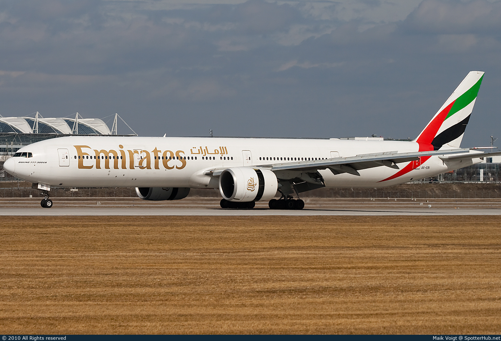 Photo of A6-EBI - Boeing 777-36N(ER) operated by Emirates