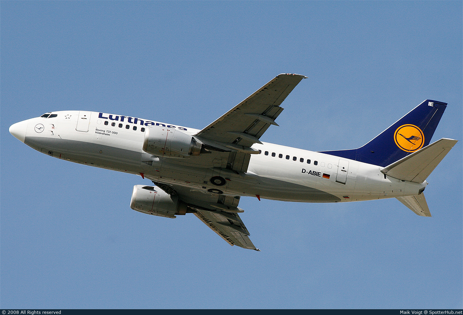 Photo of D-ABIE - Boeing 737-530 operated by Lufthansa