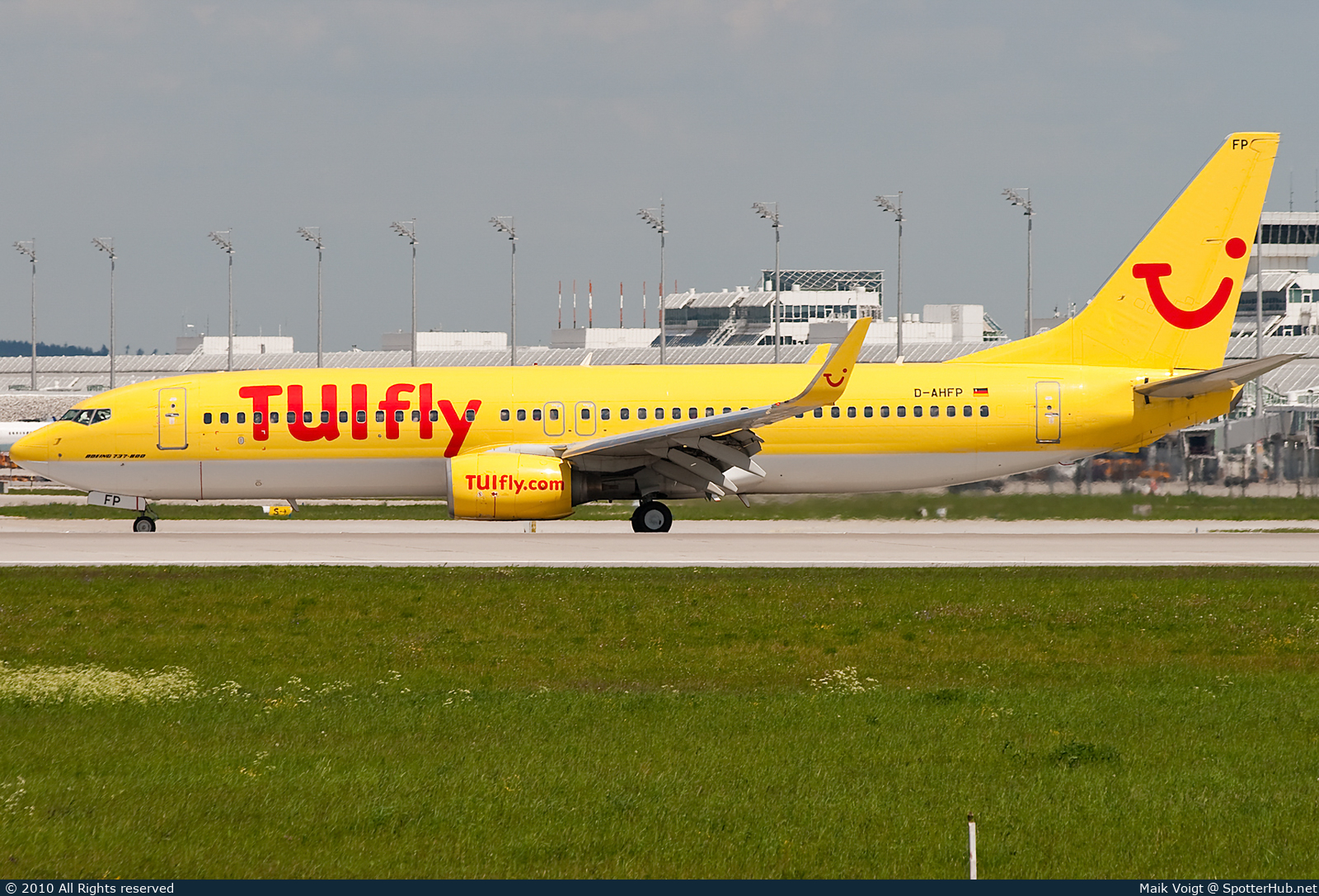 Photo of D-AHFP - Boeing 737-8K5 operated by TUIfly