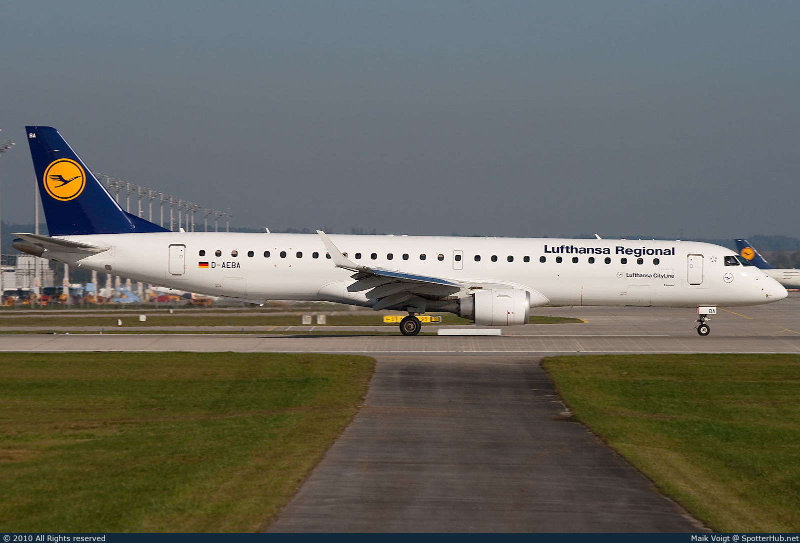 Photo of D-AEBA - Embraer ERJ-195LR operated by Lufthansa CityLine