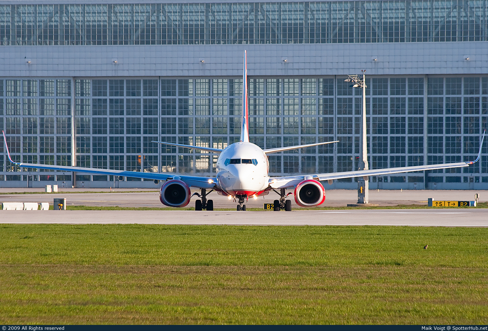 Photo of D-ABLD - Boeing 737-76J operated by Air Berlin