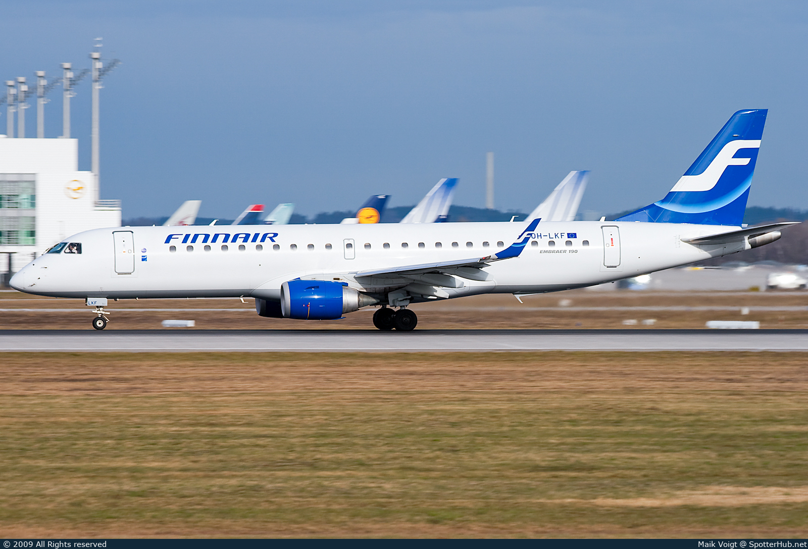 Photo of OH-LKF - Embraer ERJ-190LR operated by Finnair