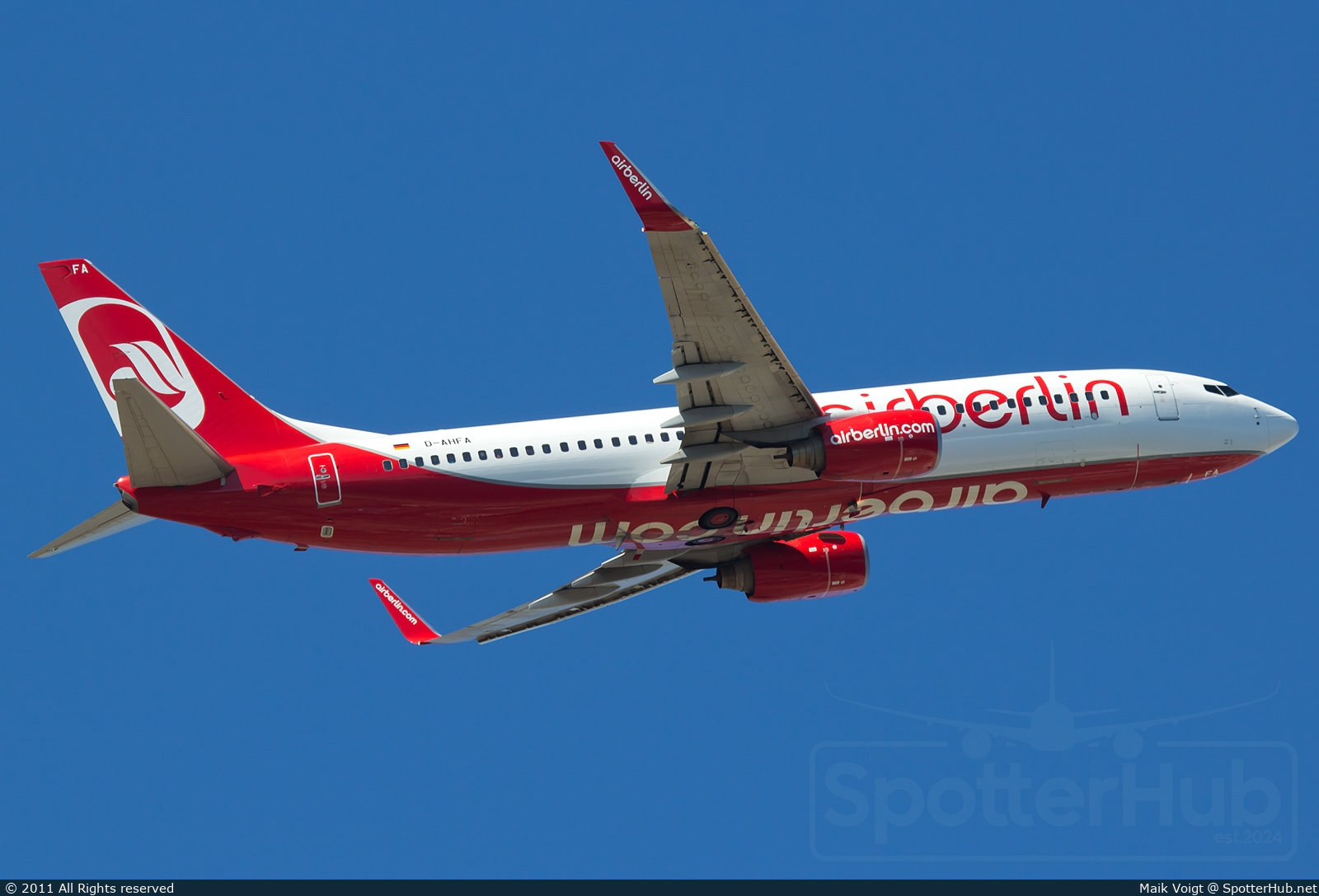 Photo of D-AHFA - Boeing 737-8K5 operated by Air Berlin (opb TUIfly)