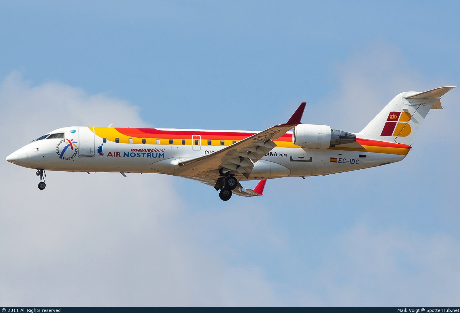 Photo of EC-IDC - Bombardier CRJ-200ER operated by Iberia Regional (opb Air Nostrum)