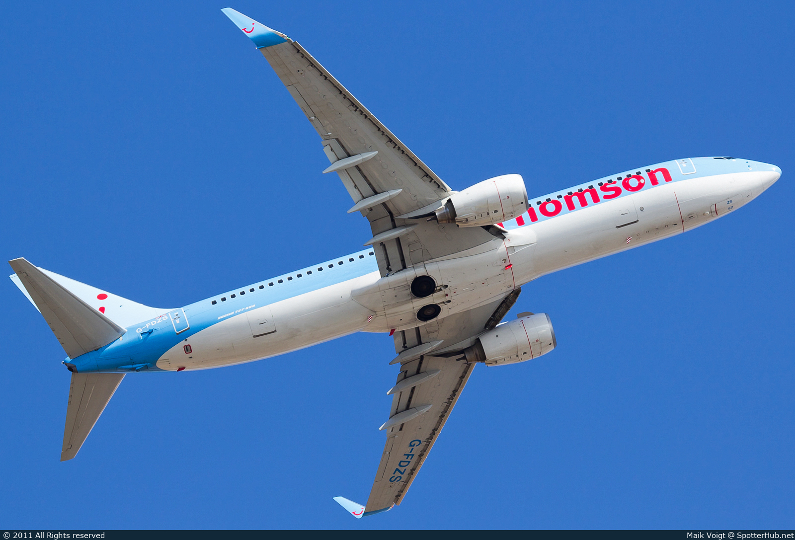 Photo of G-FDZS - Boeing 737-8K5 operated by Thomson Airways