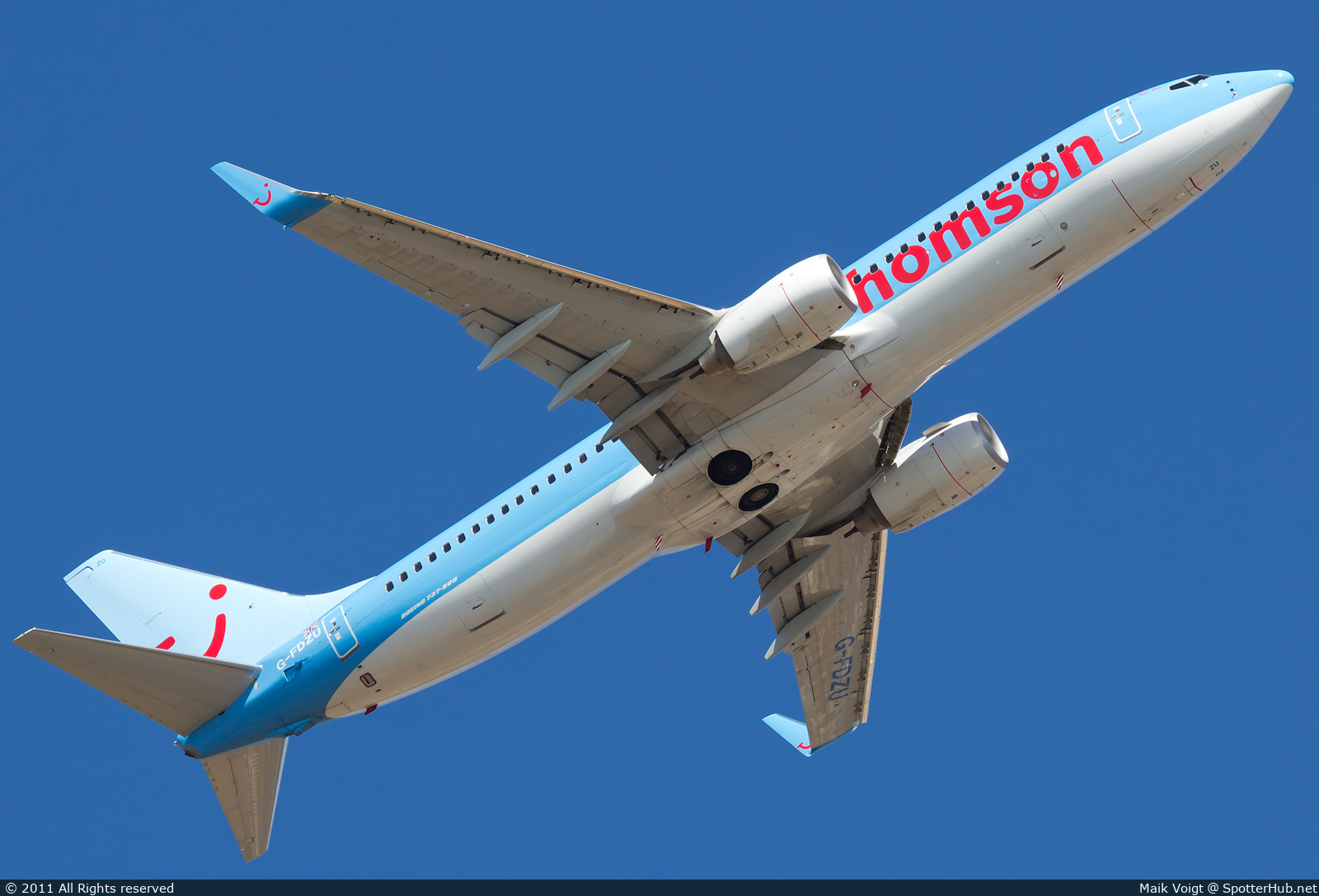 Photo of G-FDZU - Boeing 737-8K5 operated by Thomson Airways