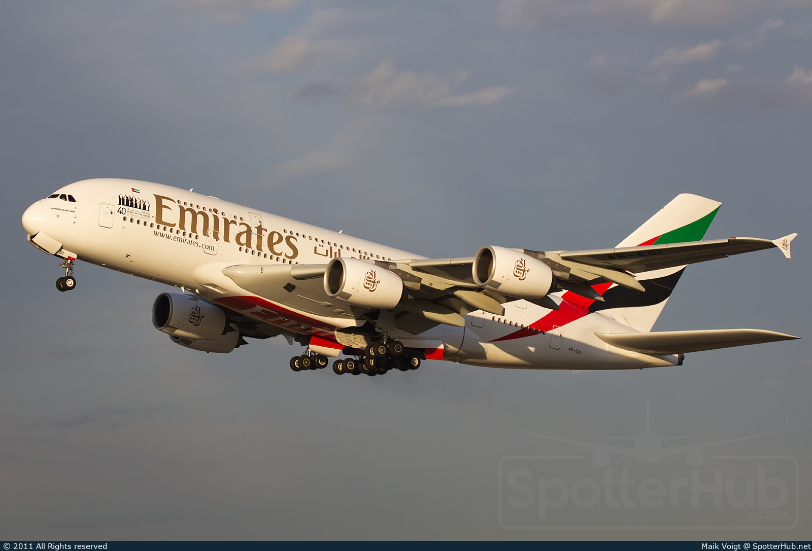 Photo of A6-EDI - Airbus A380-861 operated by Emirates