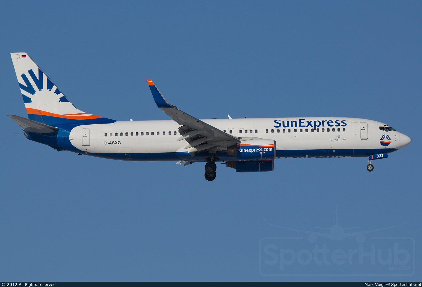 Photo of D-ASXG - Boeing 737-8CX operated by SunExpress Germany