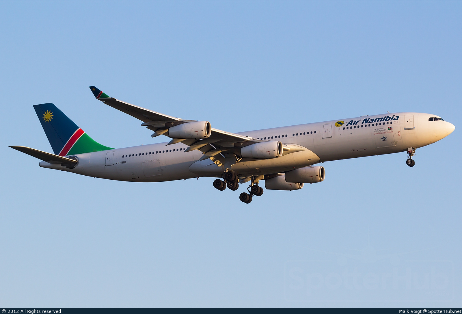 Photo of V5-NME - Airbus A340-311 operated by Air Namibia