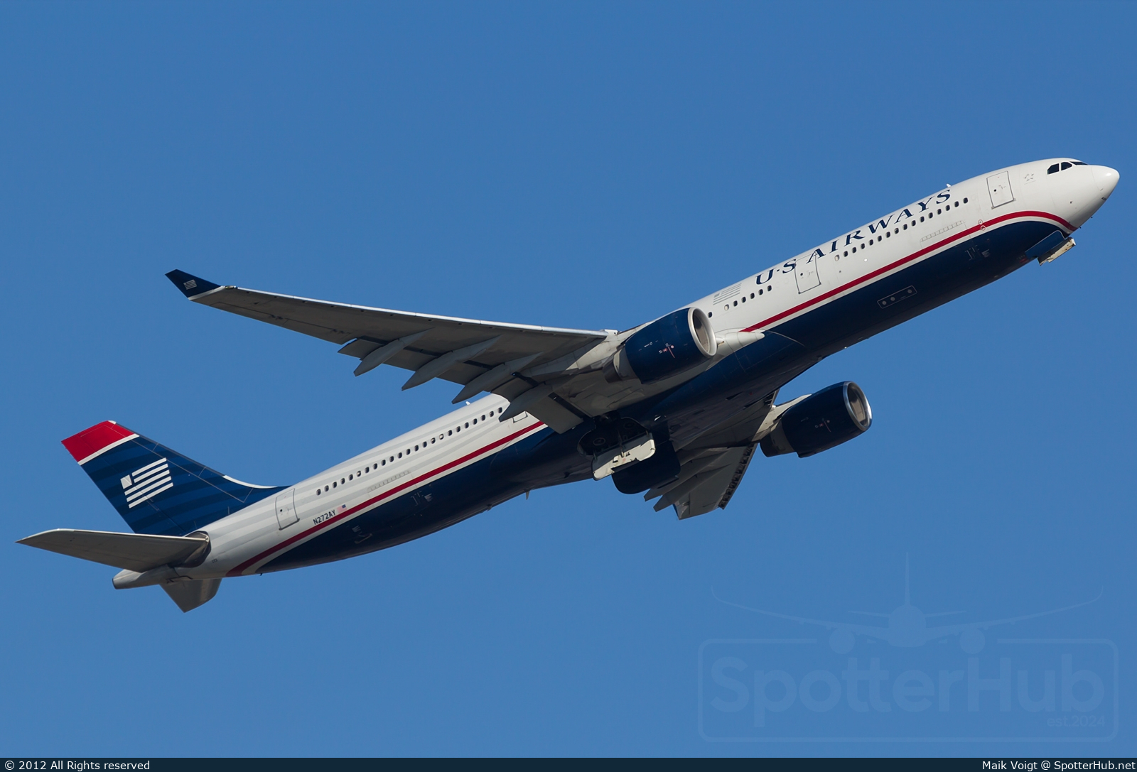 Photo of N272AY - Airbus A330-323 operated by US Airways