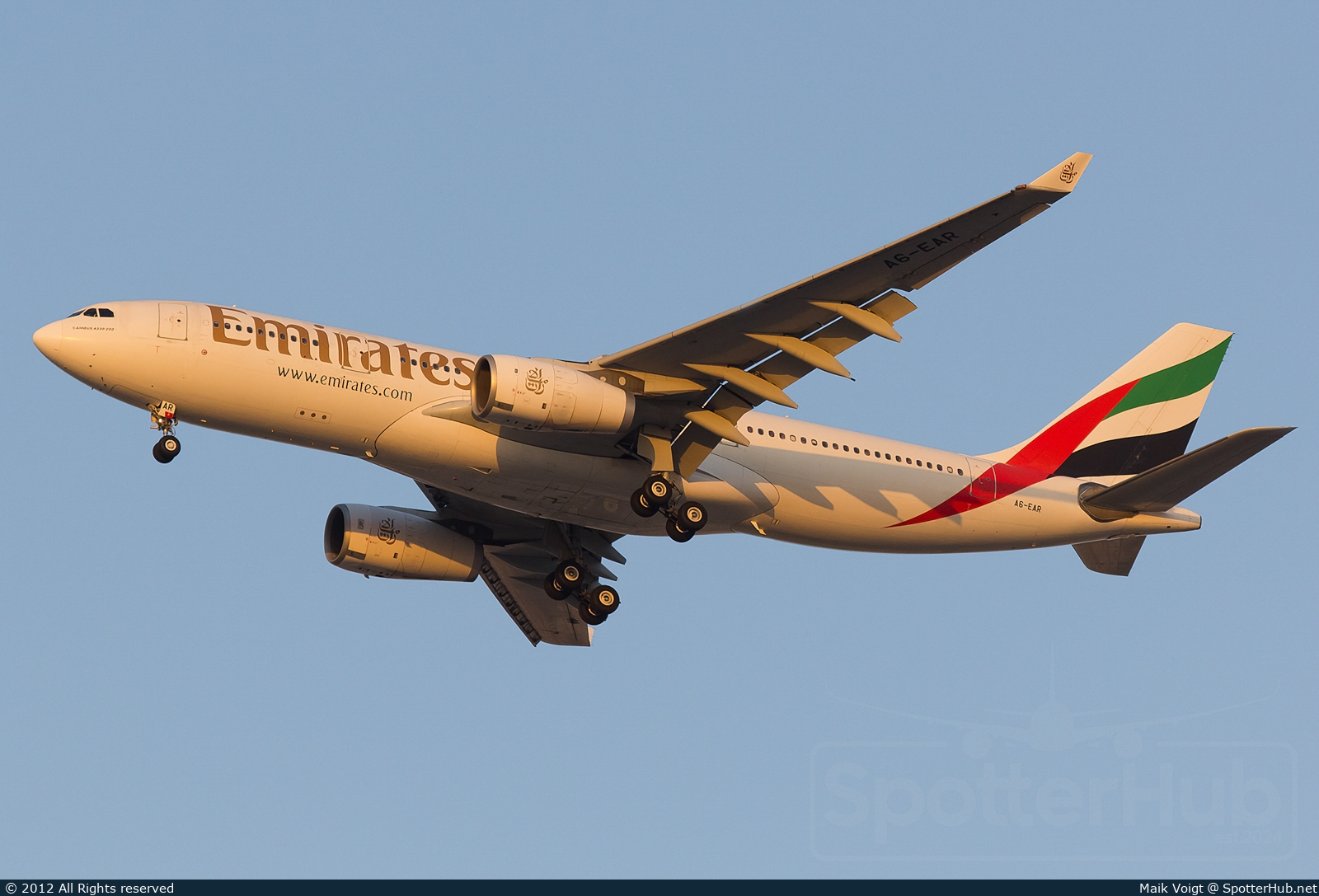 Photo of A6-EAR - Airbus A330-243 operated by Emirates