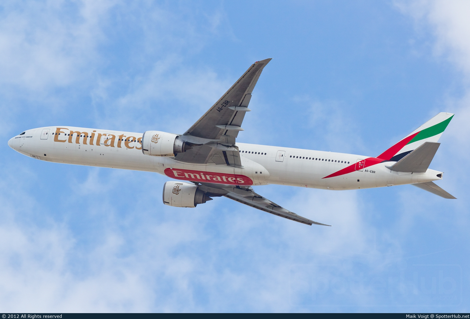 Photo of A6-EBR - Boeing 777-31H(ER) operated by Emirates