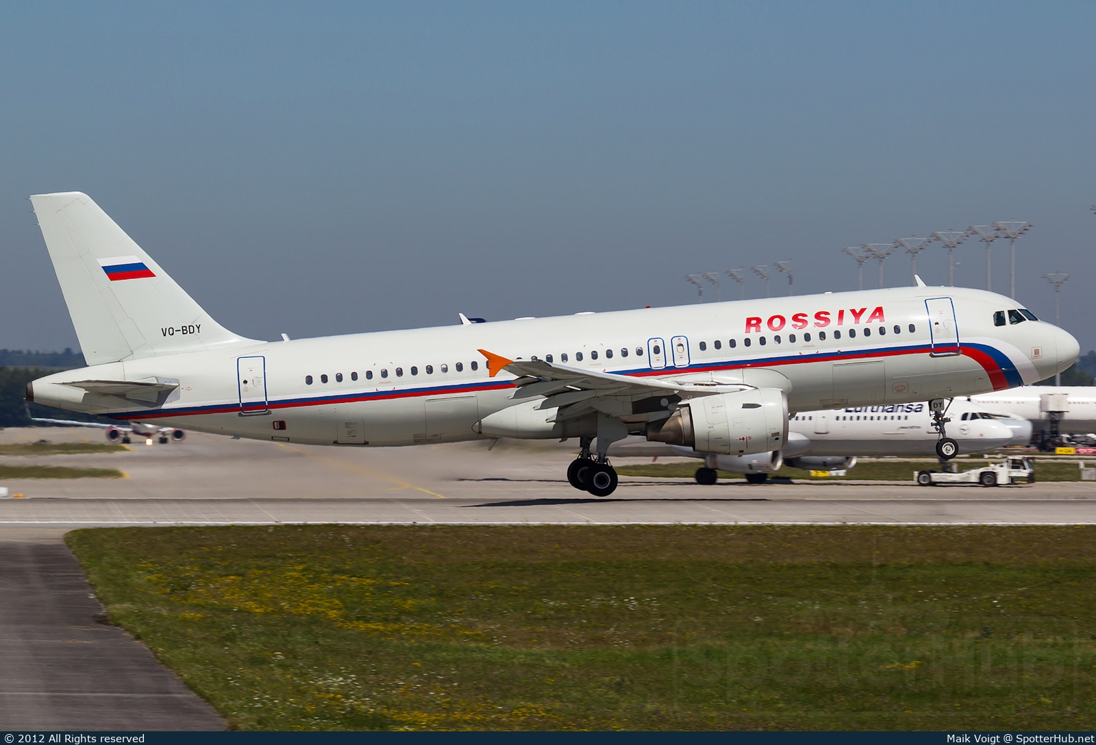 Photo of VQ-BDY - Airbus A320-214 operated by Rossiya Airlines