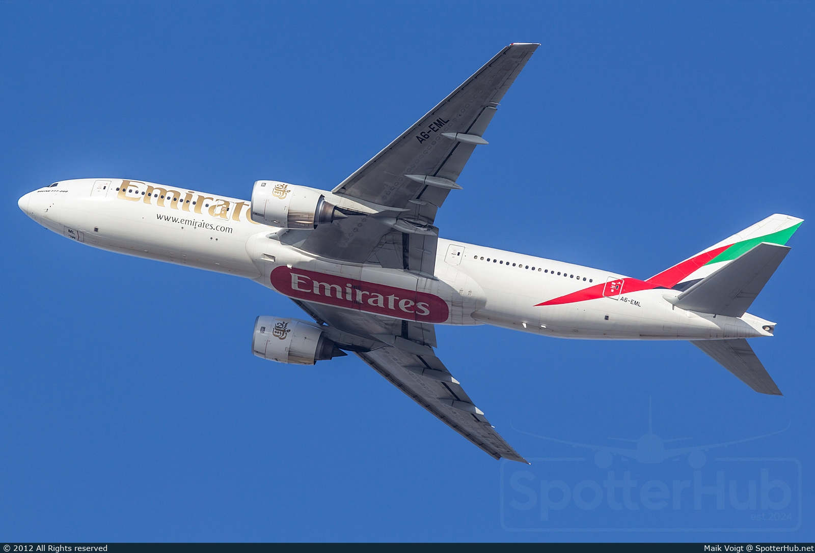 Photo of A6-EML - Boeing 777-21H(ER) operated by Emirates