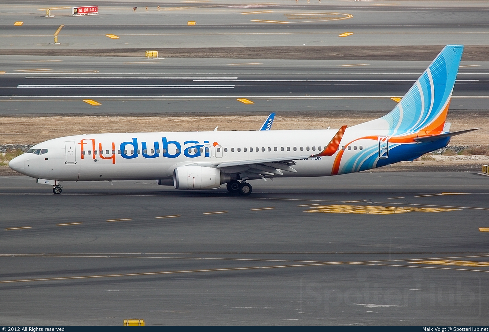 Photo of A6-FDN - Boeing 737-8KN operated by flydubai
